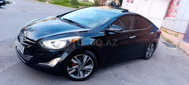 Hyundai Elantra-2