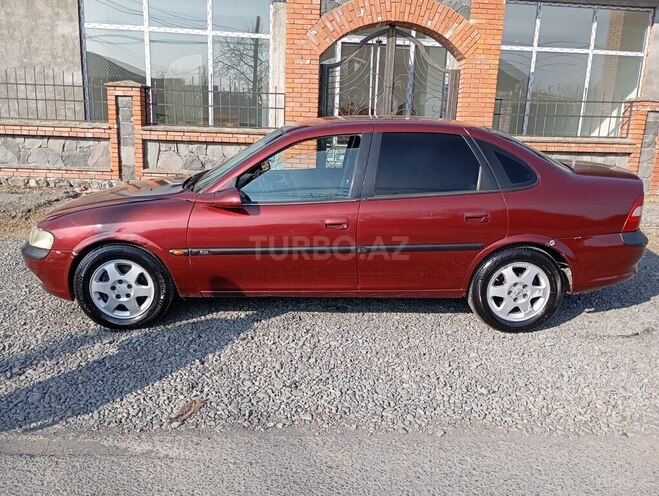 Opel Vectra-7