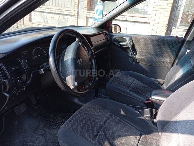Opel Vectra-8