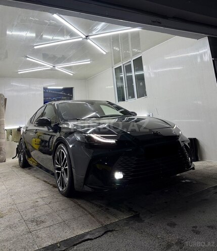 Toyota Camry-11