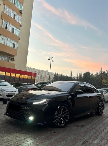 Toyota Camry-14