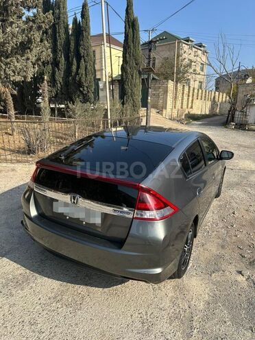 Honda Insight-2
