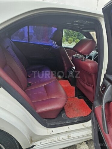 Mercedes E 240-14