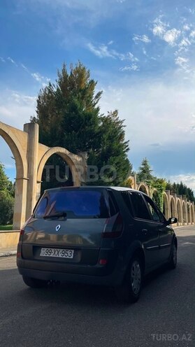 Renault Scenic-7