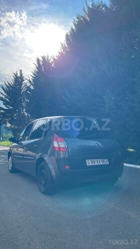 Renault Scenic-4