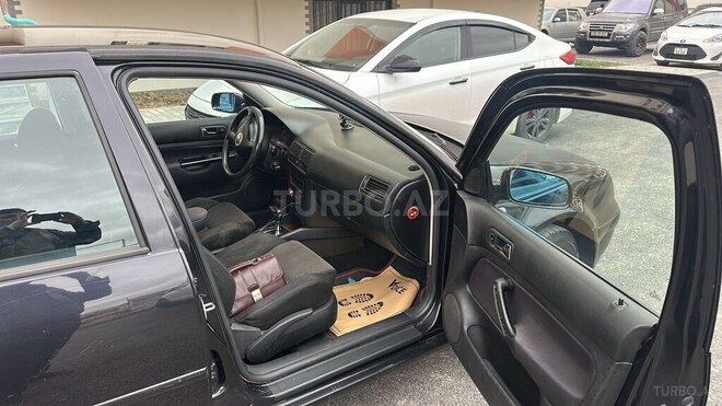 Volkswagen Golf-6