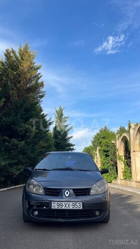 Renault Scenic-9