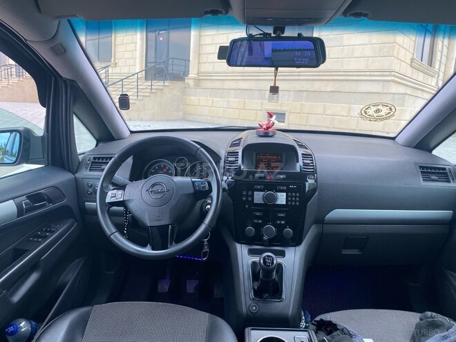 Opel Zafira 2009, 410,258 km - 1.6 l - Sumqayıt