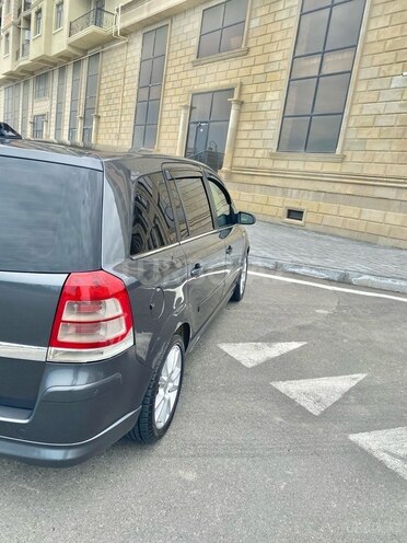 Opel Zafira 2009, 410,258 km - 1.6 l - Sumqayıt