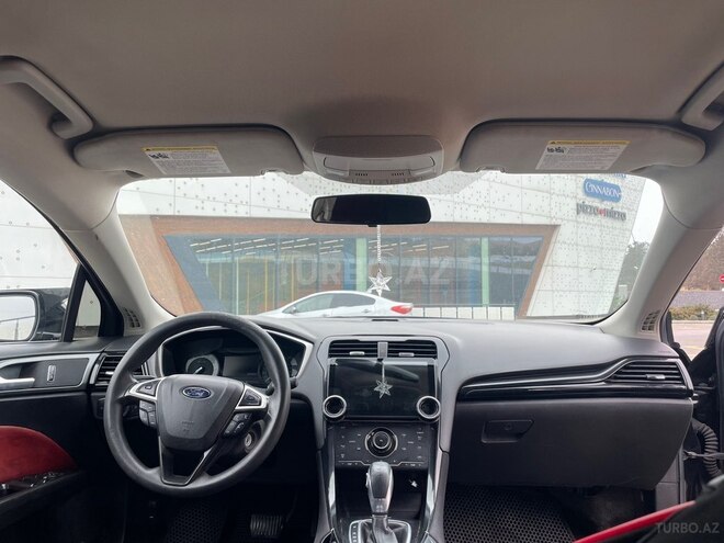 Ford Fusion (North America)-8