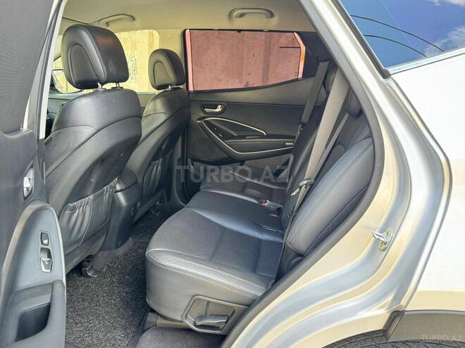 Hyundai Santa Fe-14