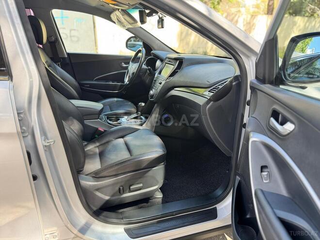 Hyundai Santa Fe-4