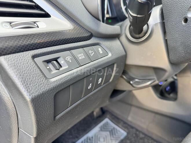 Hyundai Santa Fe-2