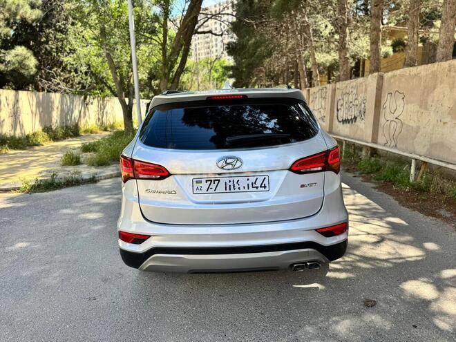 Hyundai Santa Fe-6