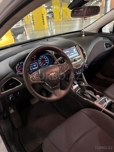 Chevrolet Cruze-7