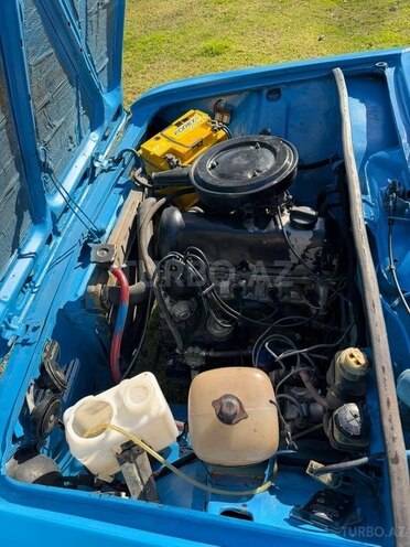 LADA (VAZ) 21011-8