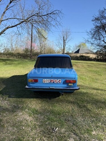 LADA (VAZ) 21011-2
