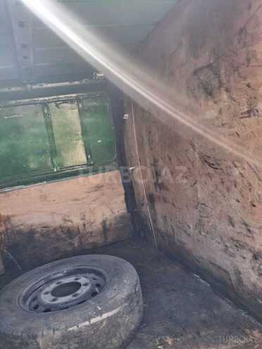 Ford Transit-5
