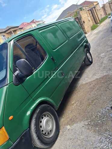 Ford Transit-4