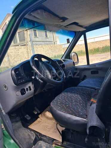 Ford Transit-8