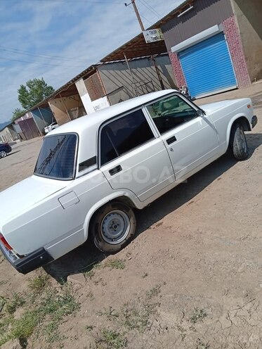 LADA (VAZ) 2107-4
