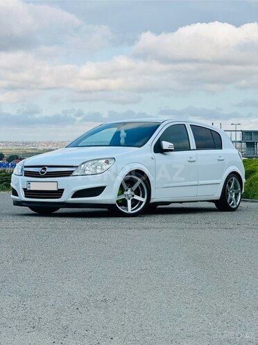 Opel Astra-2