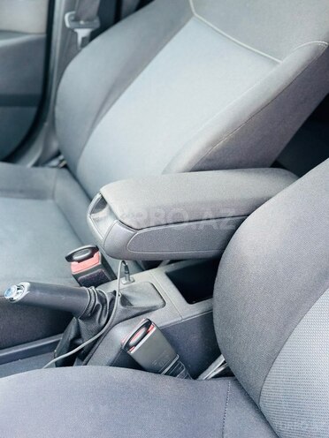 Opel Astra-11
