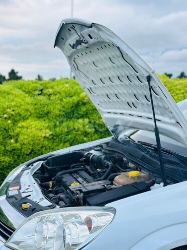 Opel Astra-13