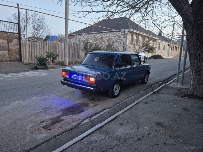 LADA (VAZ) 2107-5