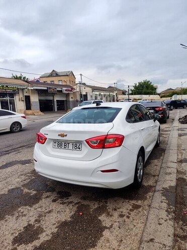 Chevrolet Cruze-5