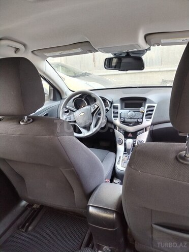 Chevrolet Cruze-5