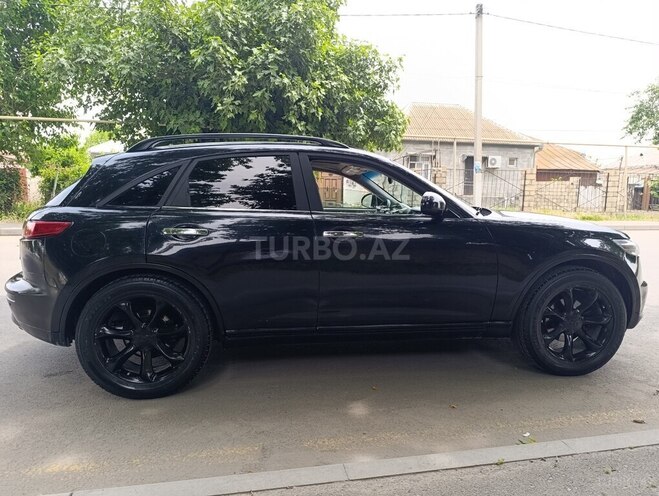 Infiniti FX35-8