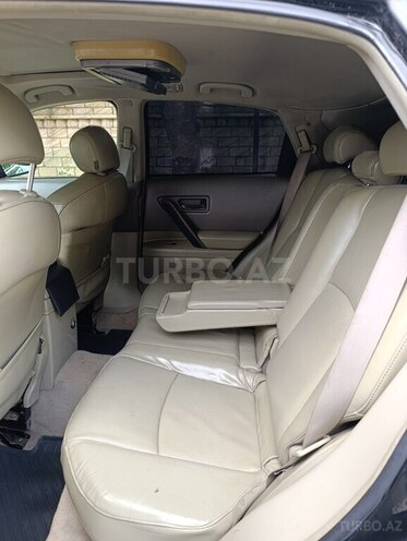 Infiniti FX35-12
