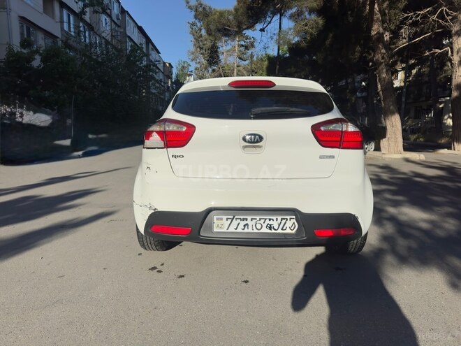 Kia Rio-2