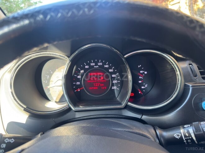 Kia Rio-8