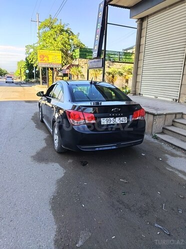 Chevrolet Cruze-2