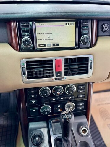 Land Rover Range Rover-27