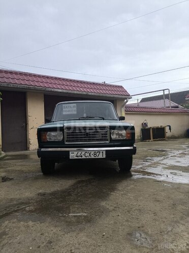 LADA (VAZ) 2107-1