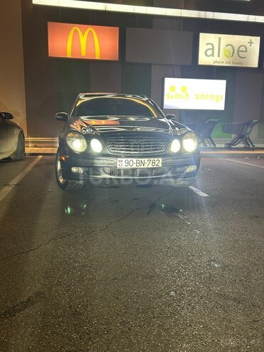 Mercedes E 350 4MATIC-5