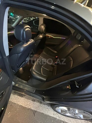 Mercedes E 350 4MATIC-12