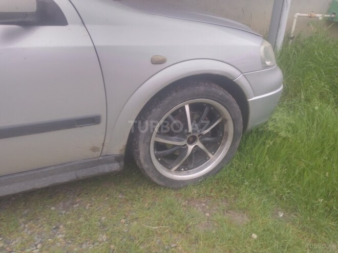 Opel Astra-3