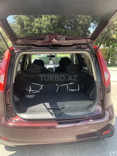 Nissan Note-4