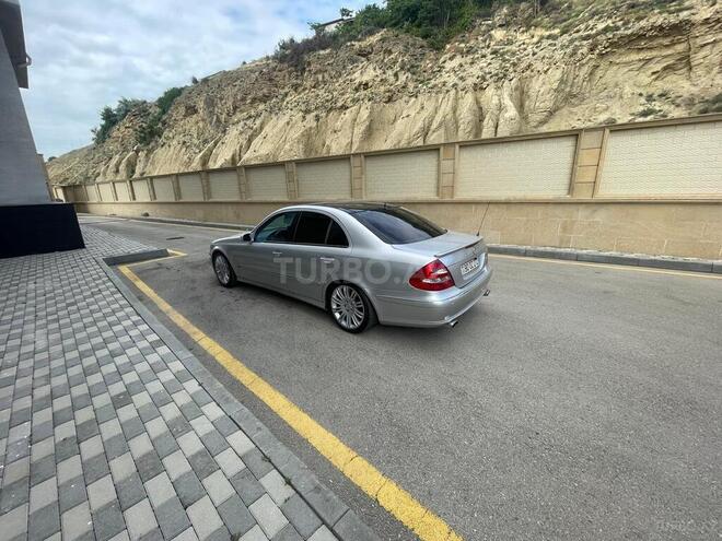 Mercedes E 240-7