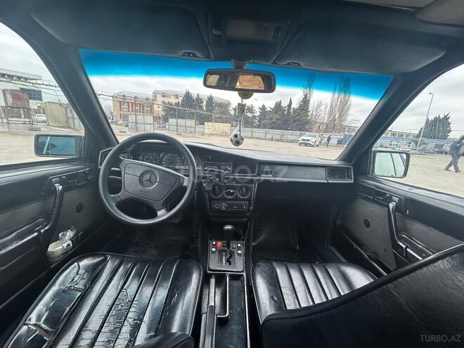 Mercedes 190-6