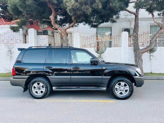 Lexus LX 470-2