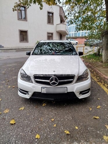 Mercedes C 250 4MATIC-8
