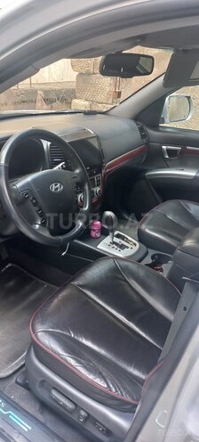 Hyundai Santa Fe-5