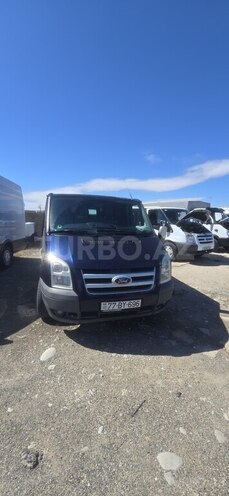 Ford Transit-1