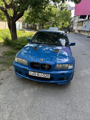 BMW 318-1