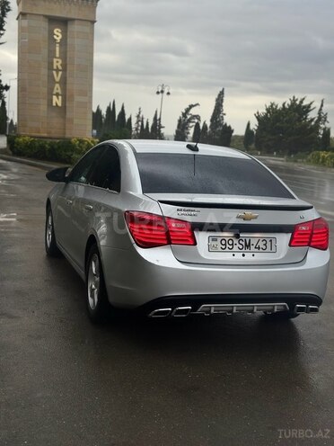 Chevrolet Cruze-2